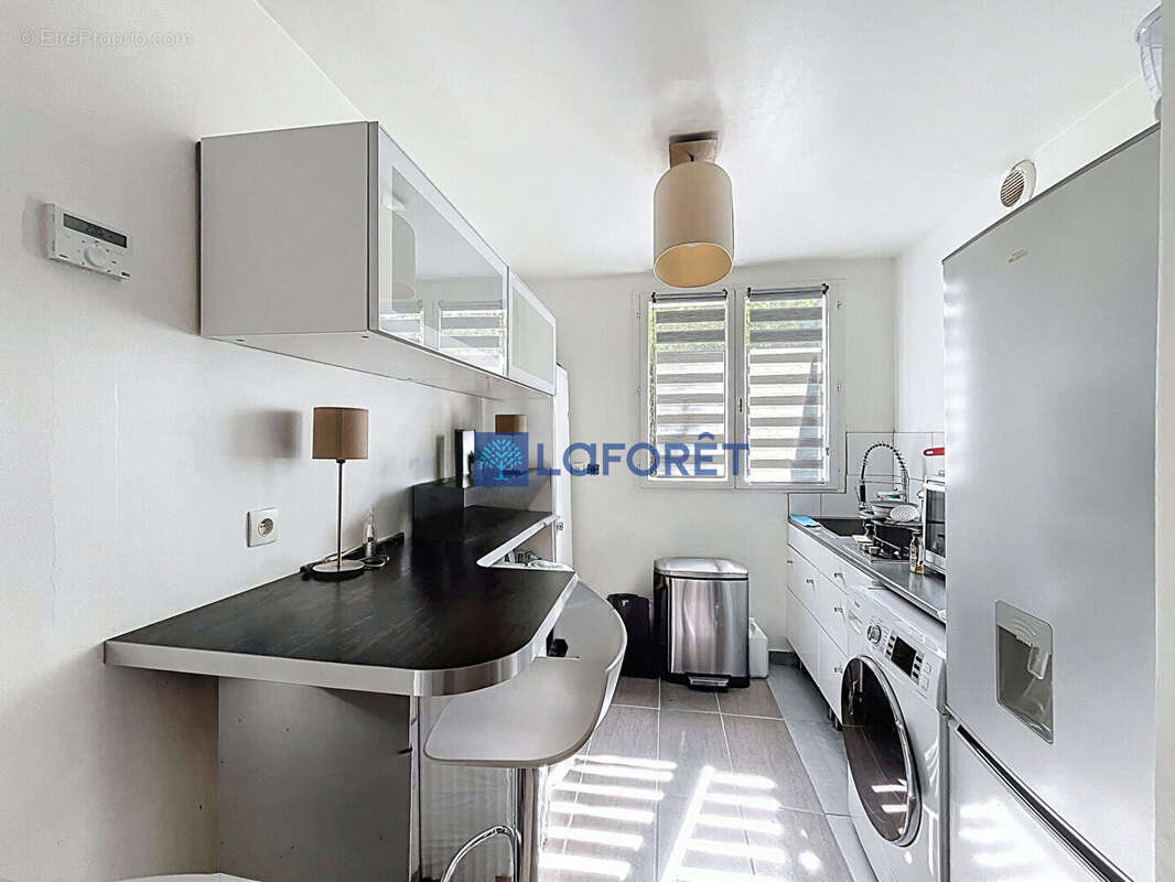 Appartement à SAVIGNY-LE-TEMPLE