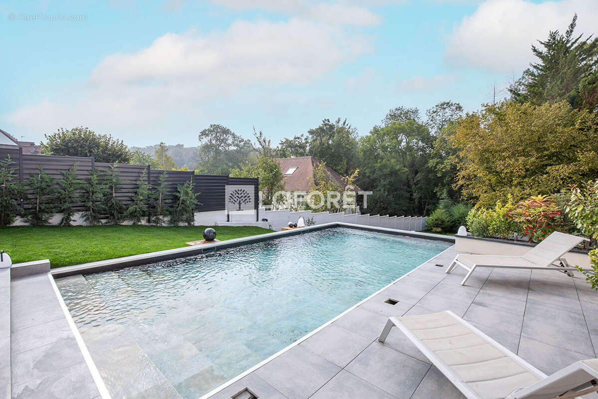 Maison à SUCY-EN-BRIE