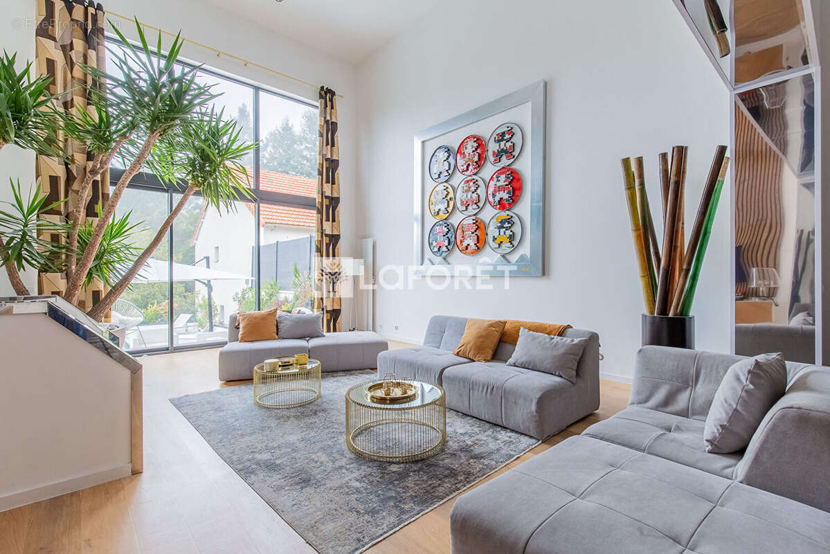 Maison à SUCY-EN-BRIE