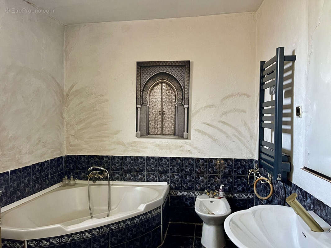 Maison à BOURG-SAINT-BERNARD