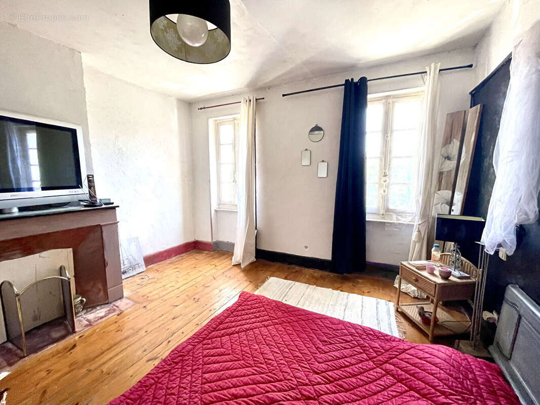 Maison à BOURG-SAINT-BERNARD