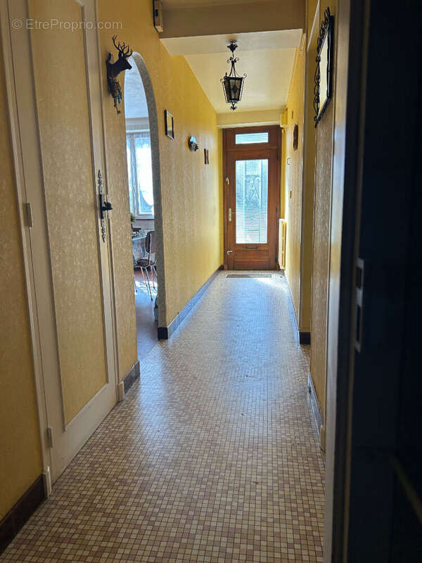 Maison à CONDE-SUR-NOIREAU