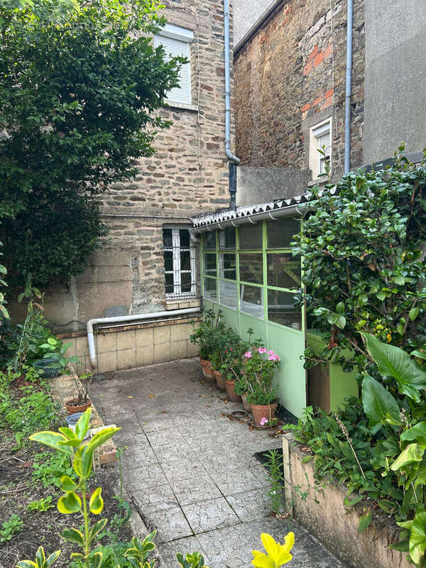 Maison à CONDE-SUR-NOIREAU