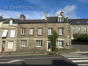 Maison à CONDE-SUR-NOIREAU