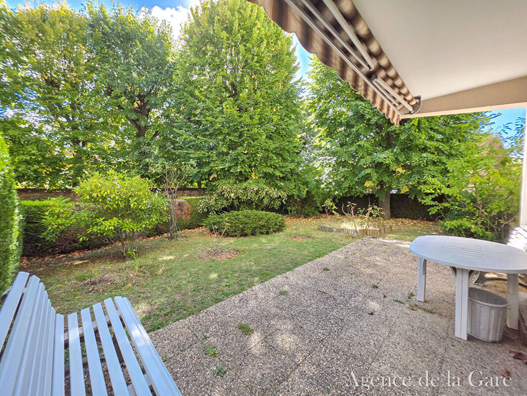 Appartement à MAISONS-LAFFITTE