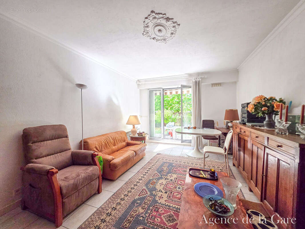 Appartement à MAISONS-LAFFITTE