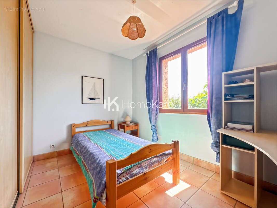 Maison à SAINTE-FOY-D'AIGREFEUILLE