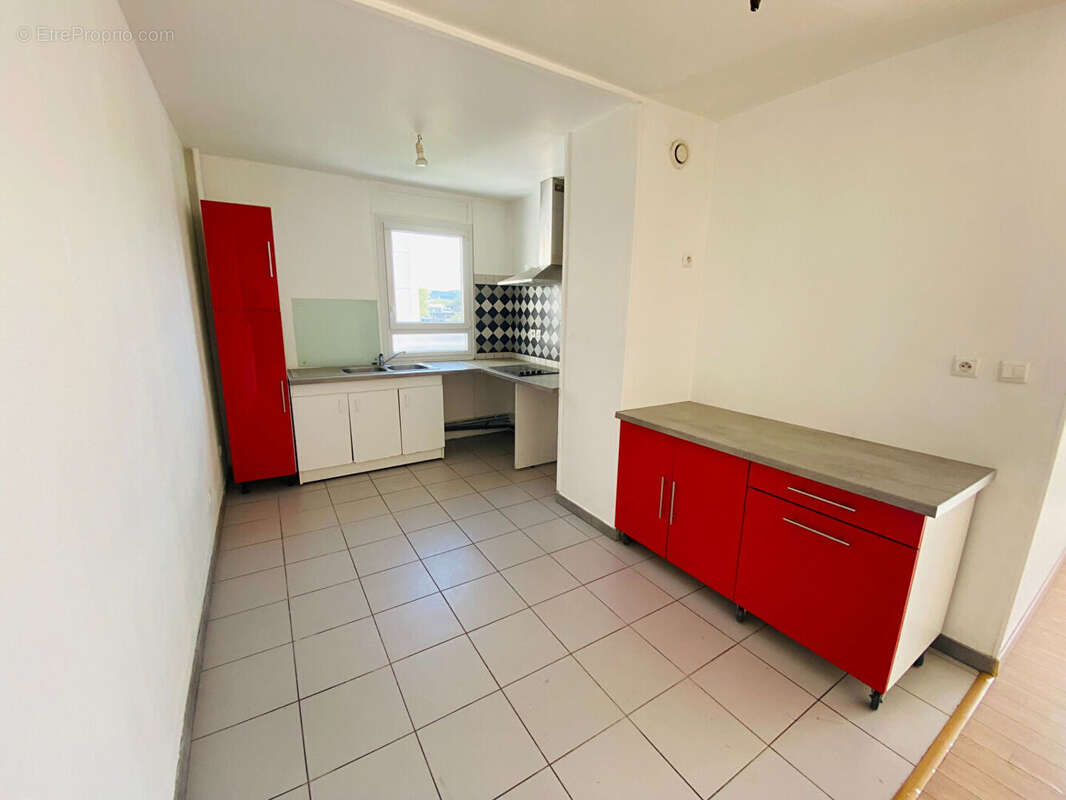 Appartement à LE PETIT-QUEVILLY