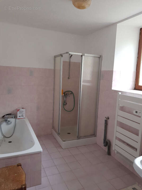 Maison à SAINT-ULPHACE