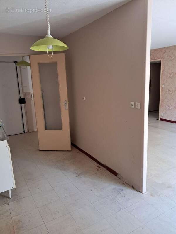 Photo 3 - Appartement à MARSEILLE-8E