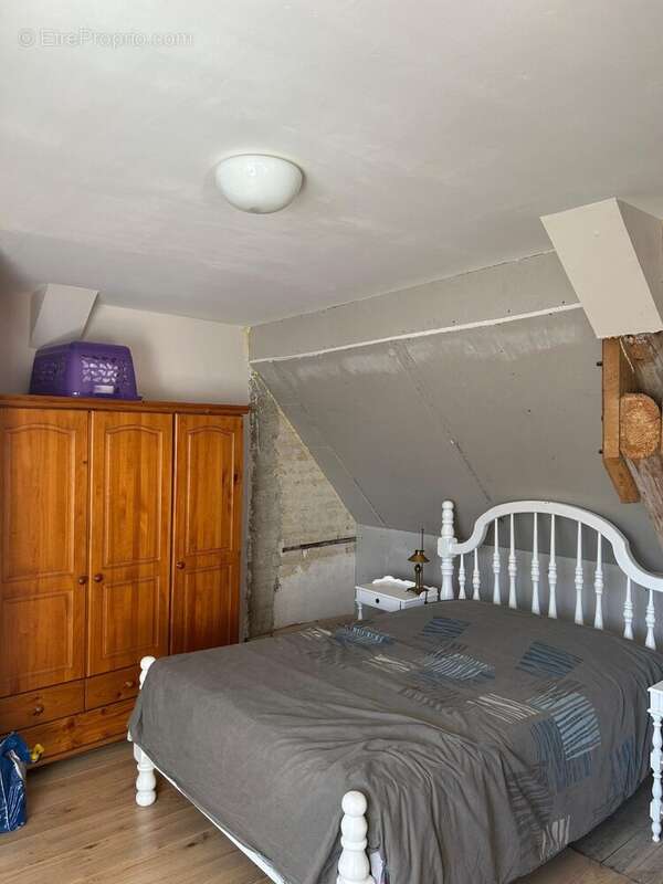 Maison à ETRELLES-SUR-AUBE