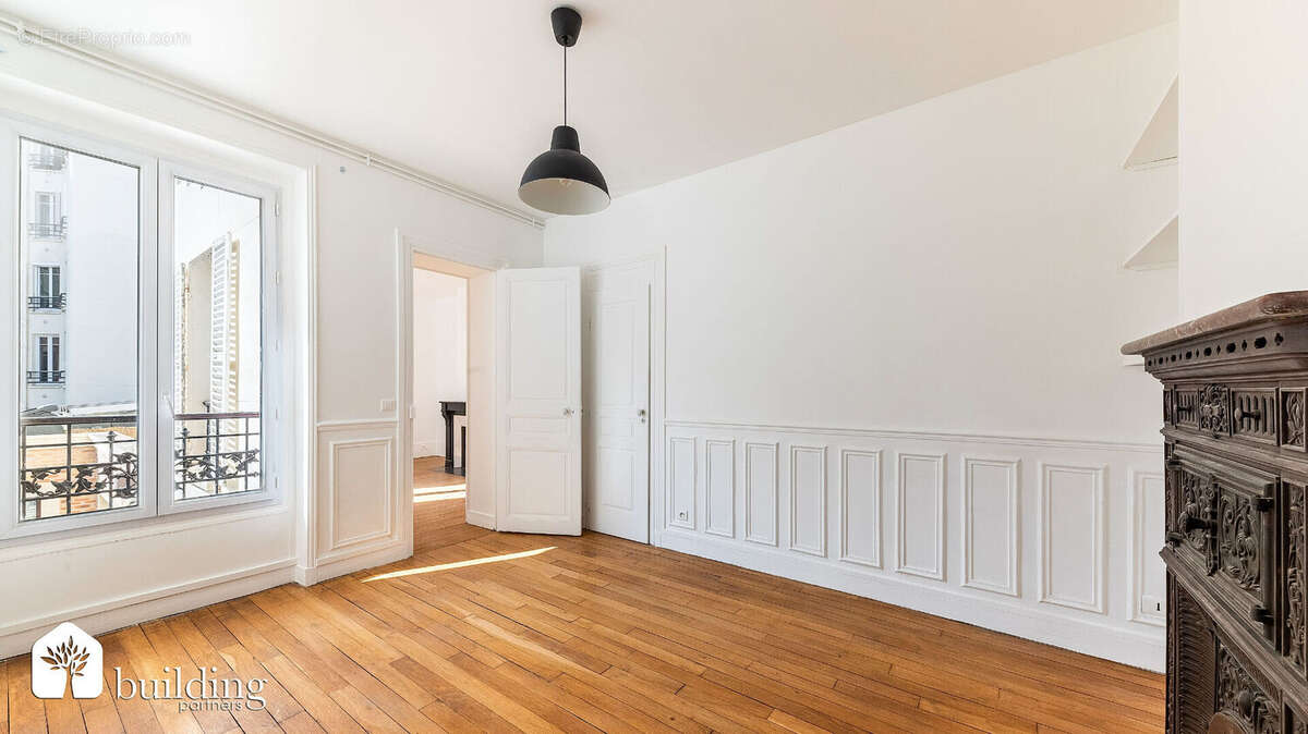 Appartement à LEVALLOIS-PERRET