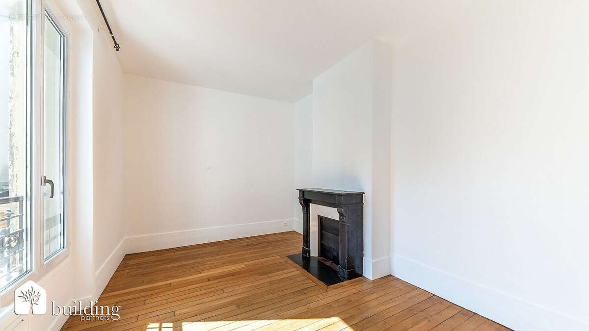 Appartement à LEVALLOIS-PERRET