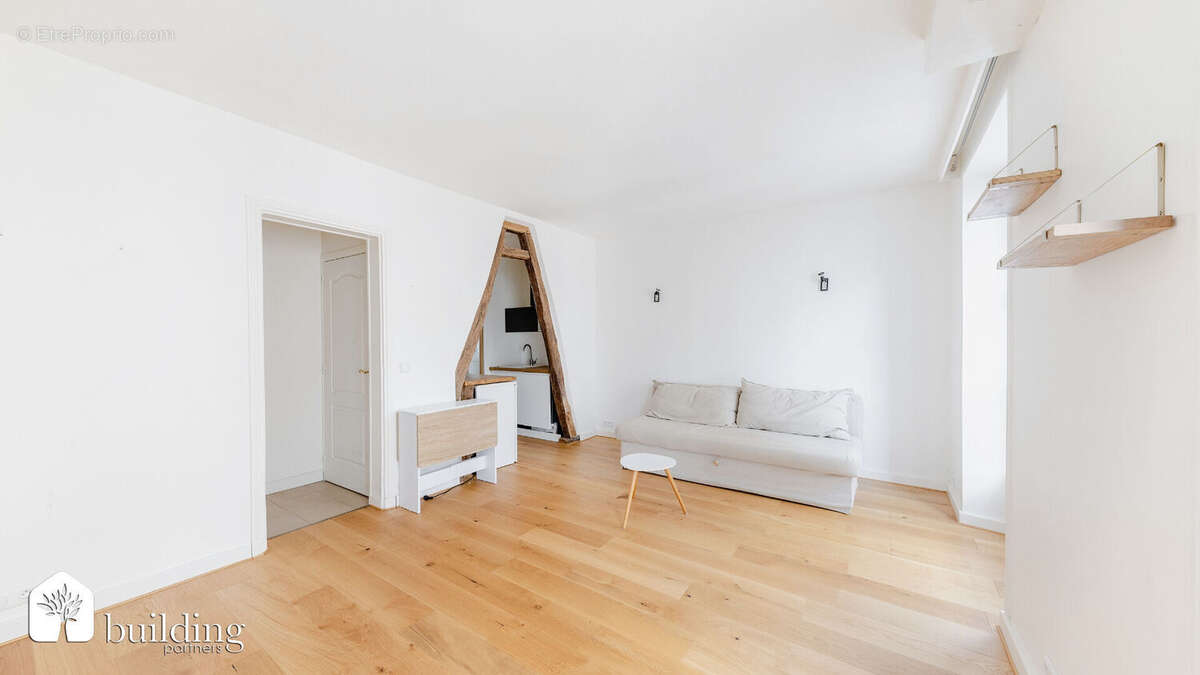 Appartement à LEVALLOIS-PERRET
