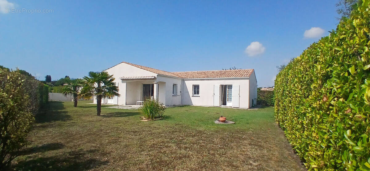 Maison à SAINT-SULPICE-DE-ROYAN