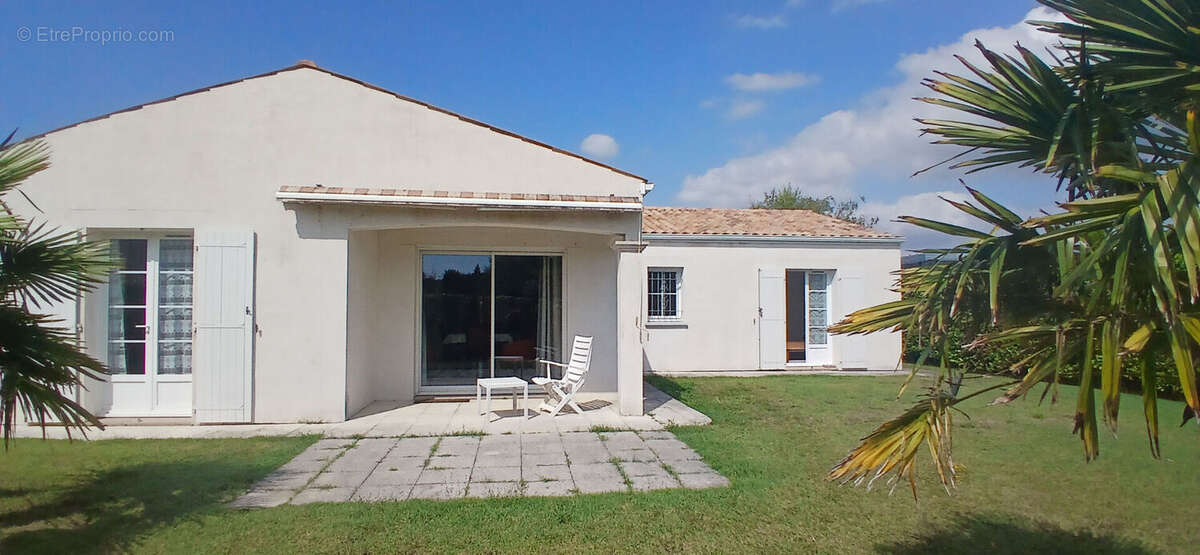 Maison à SAINT-SULPICE-DE-ROYAN