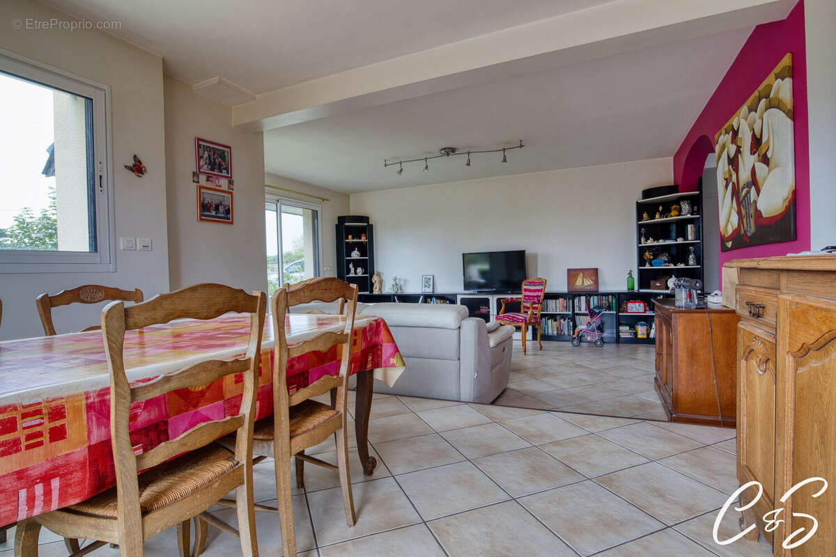 Maison à TREFFIAGAT