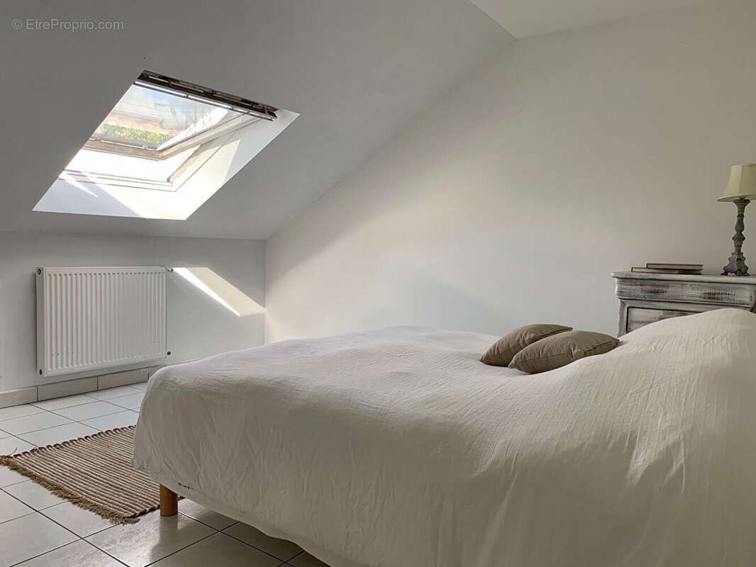 Maison à NEUILLY-SUR-MARNE