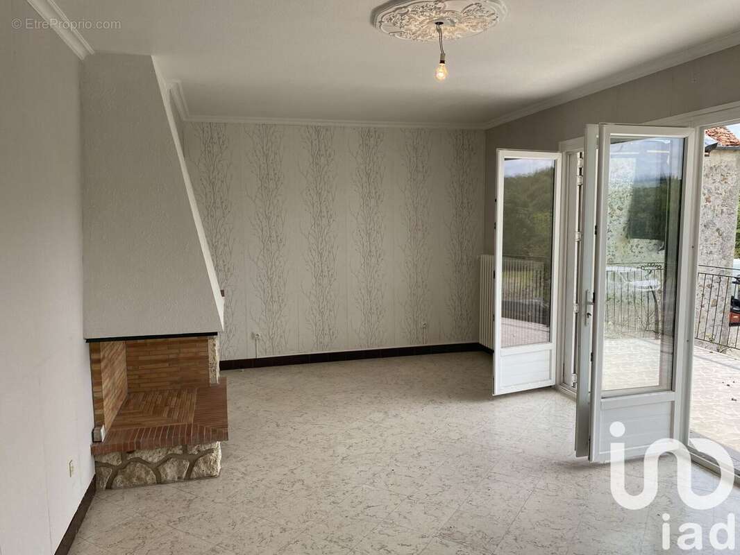 Photo 3 - Maison à CHEZY-SUR-MARNE