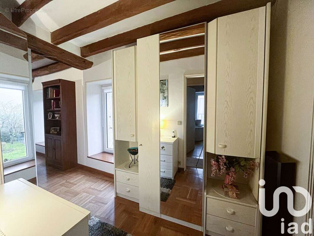 Photo 8 - Maison à LONGNES