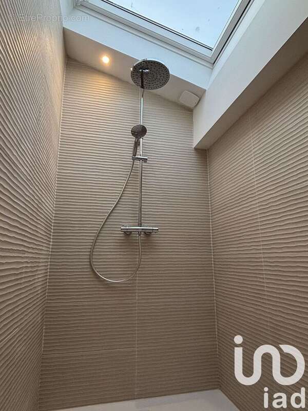 Photo 9 - Appartement à LENTILLY