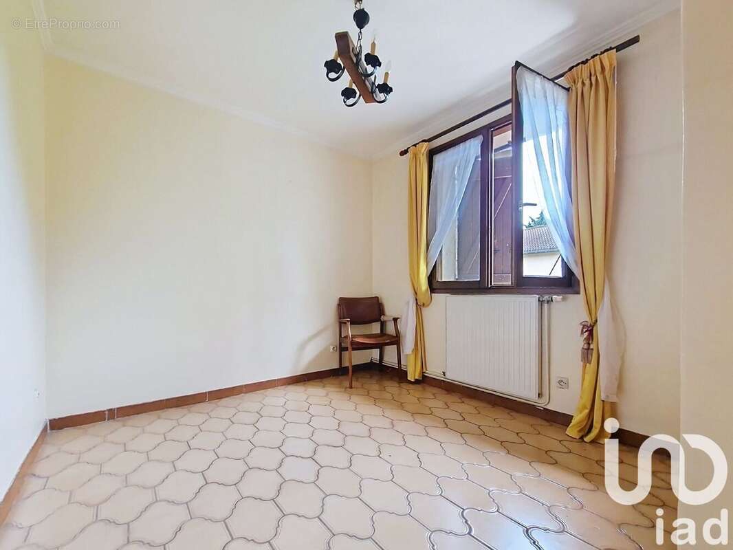 Photo 9 - Maison à SAINT-MARTIN-D&#039;HERES