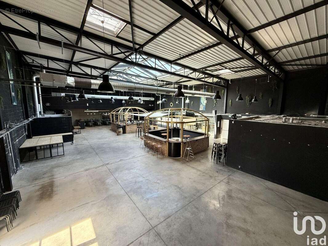 Photo 5 - Commerce à BAGNOLS-SUR-CEZE