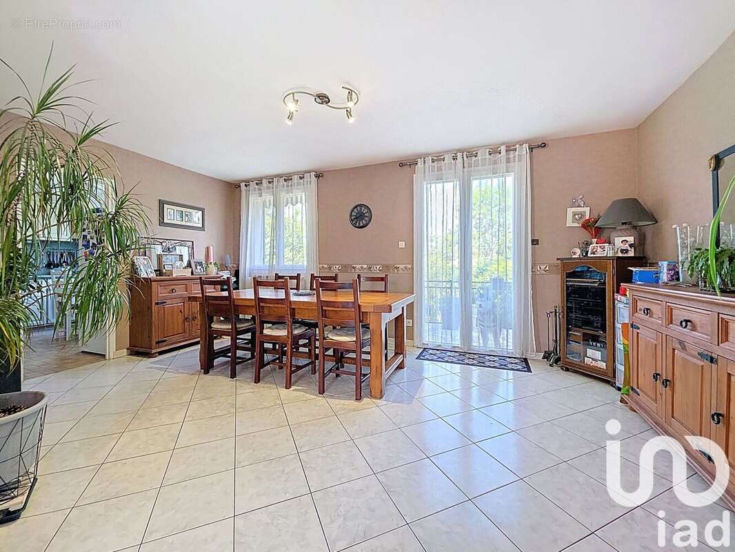 Photo 4 - Maison à VILLENEUVE-SAINT-GEORGES