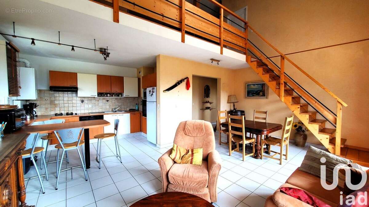 Photo 2 - Appartement à CLAIX