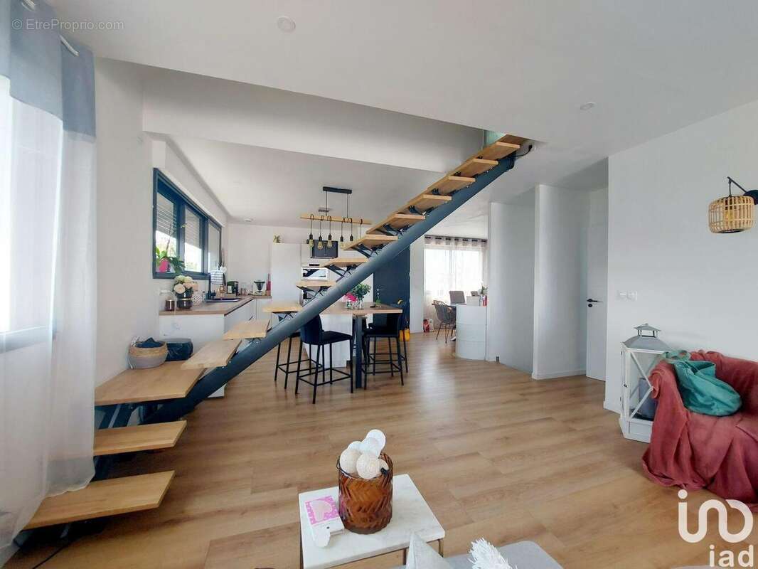 Photo 9 - Maison à MINIAC-MORVAN