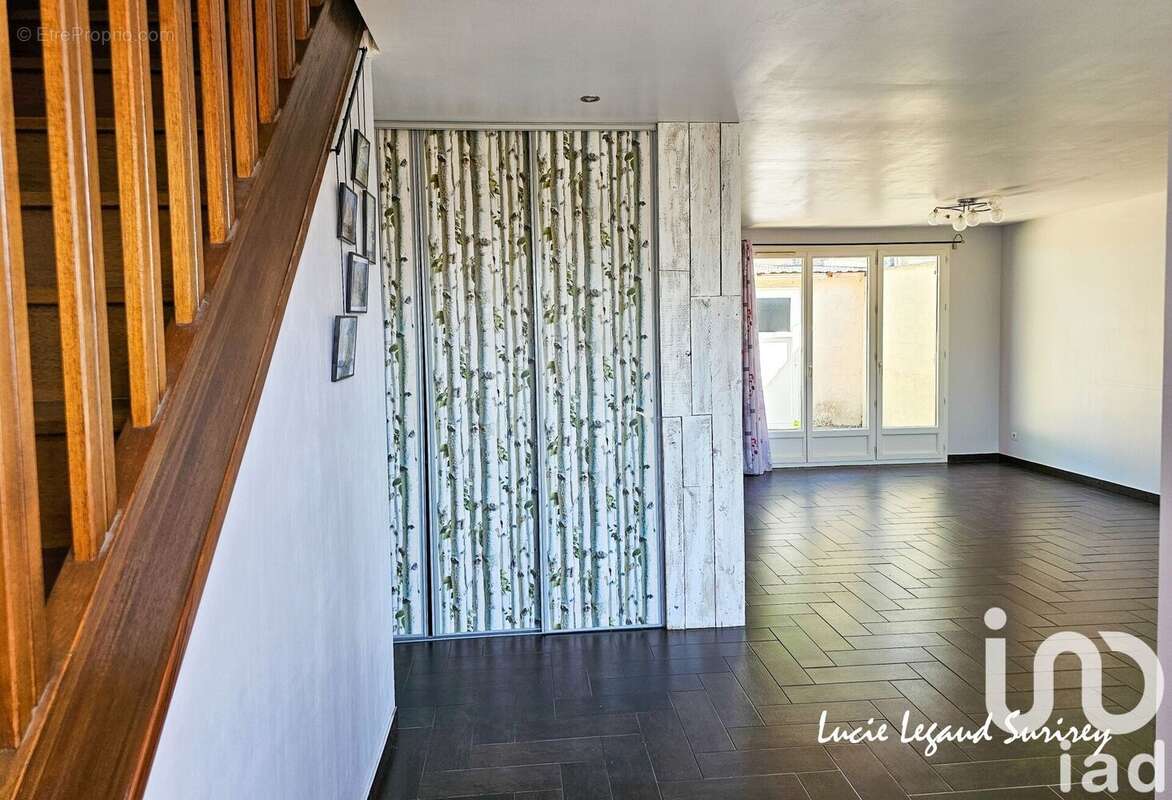 Photo 3 - Maison à CHANTELOUP-LES-VIGNES