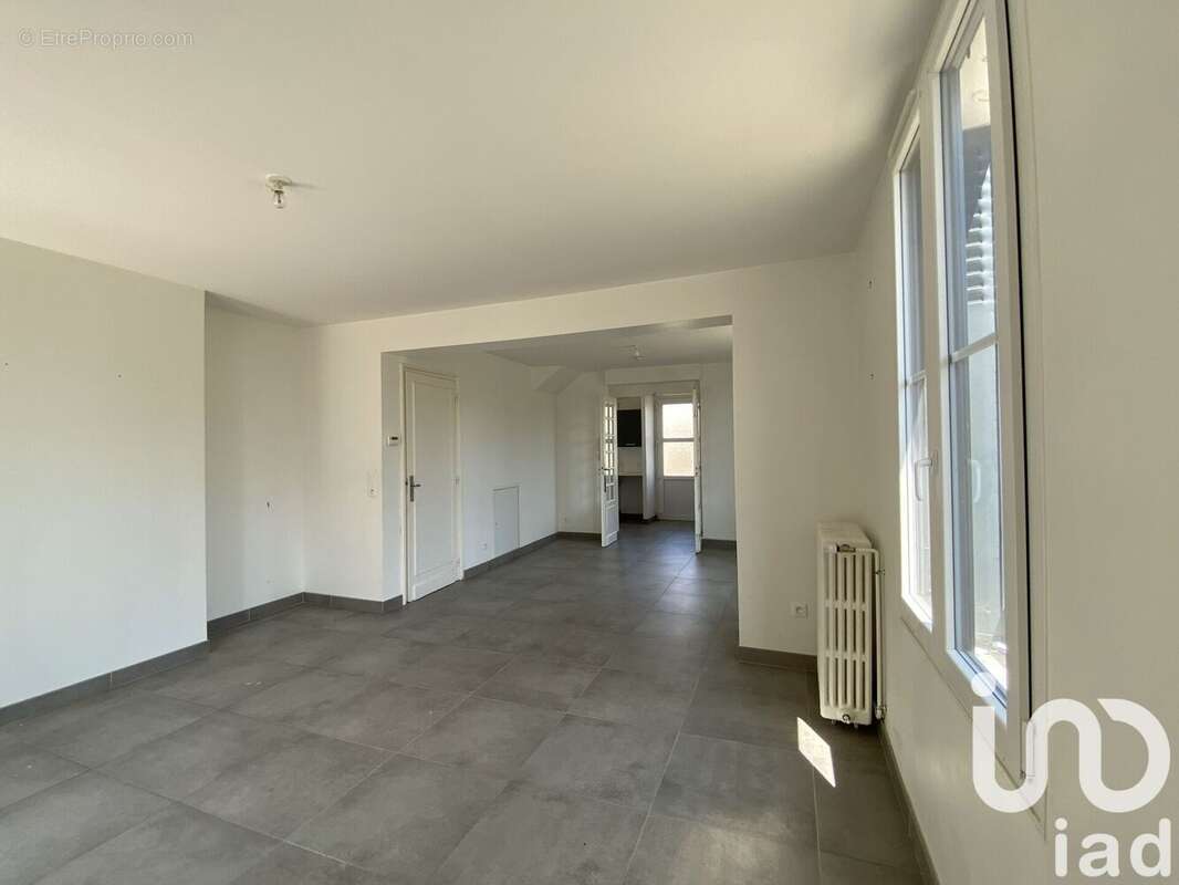 Photo 3 - Appartement à SAINTE-SAVINE