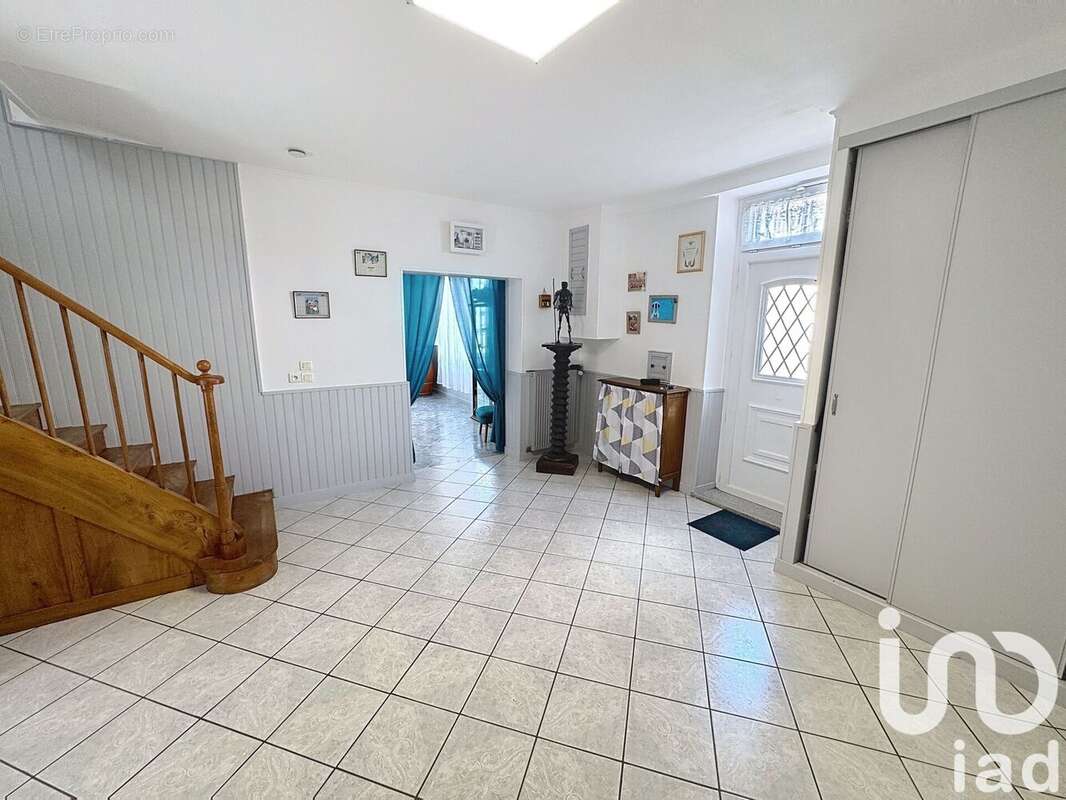 Photo 5 - Maison à LA COURONNE