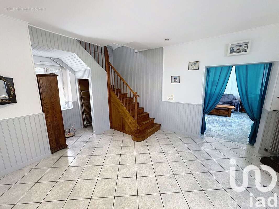 Photo 6 - Maison à LA COURONNE