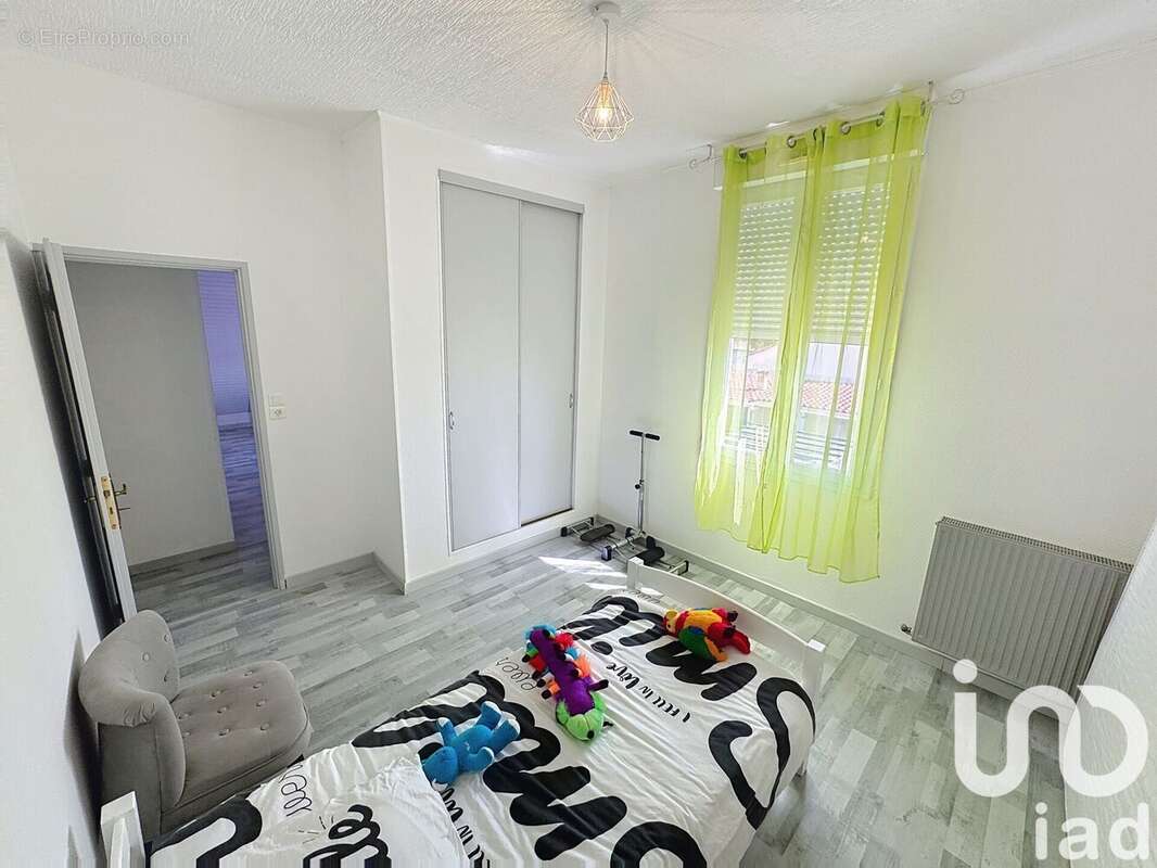 Photo 9 - Maison à LA COURONNE