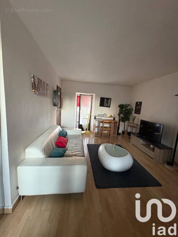 Photo 1 - Appartement à SACLAY