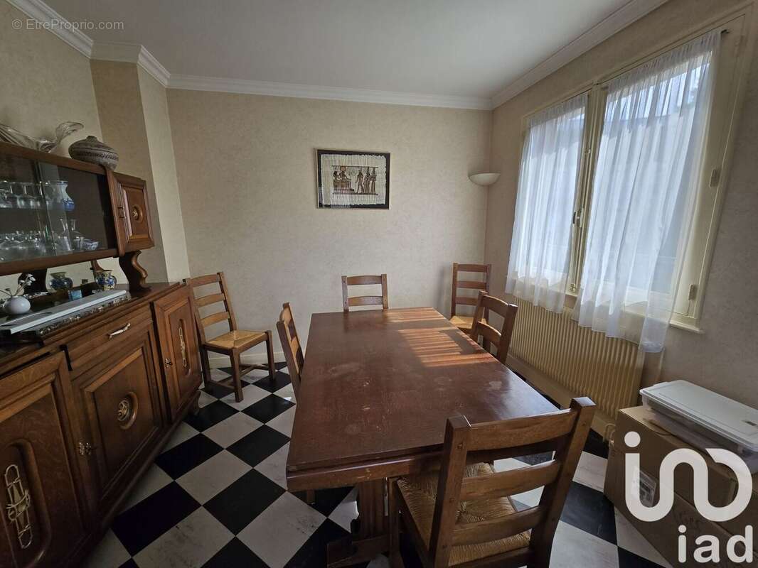 Photo 9 - Maison à YZEURE