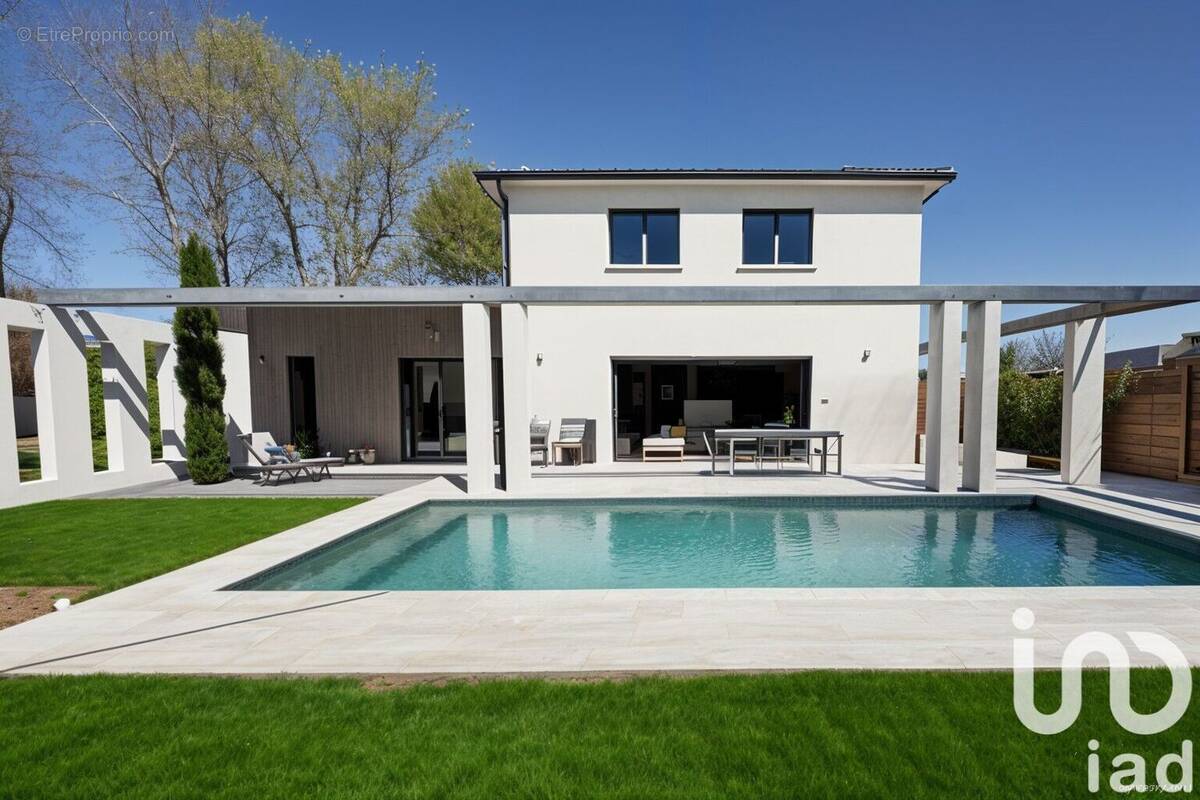 Photo 1 - Maison à SAINT-AUBIN-DE-MEDOC