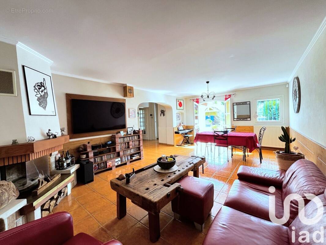 Photo 1 - Maison à NOISY-LE-GRAND