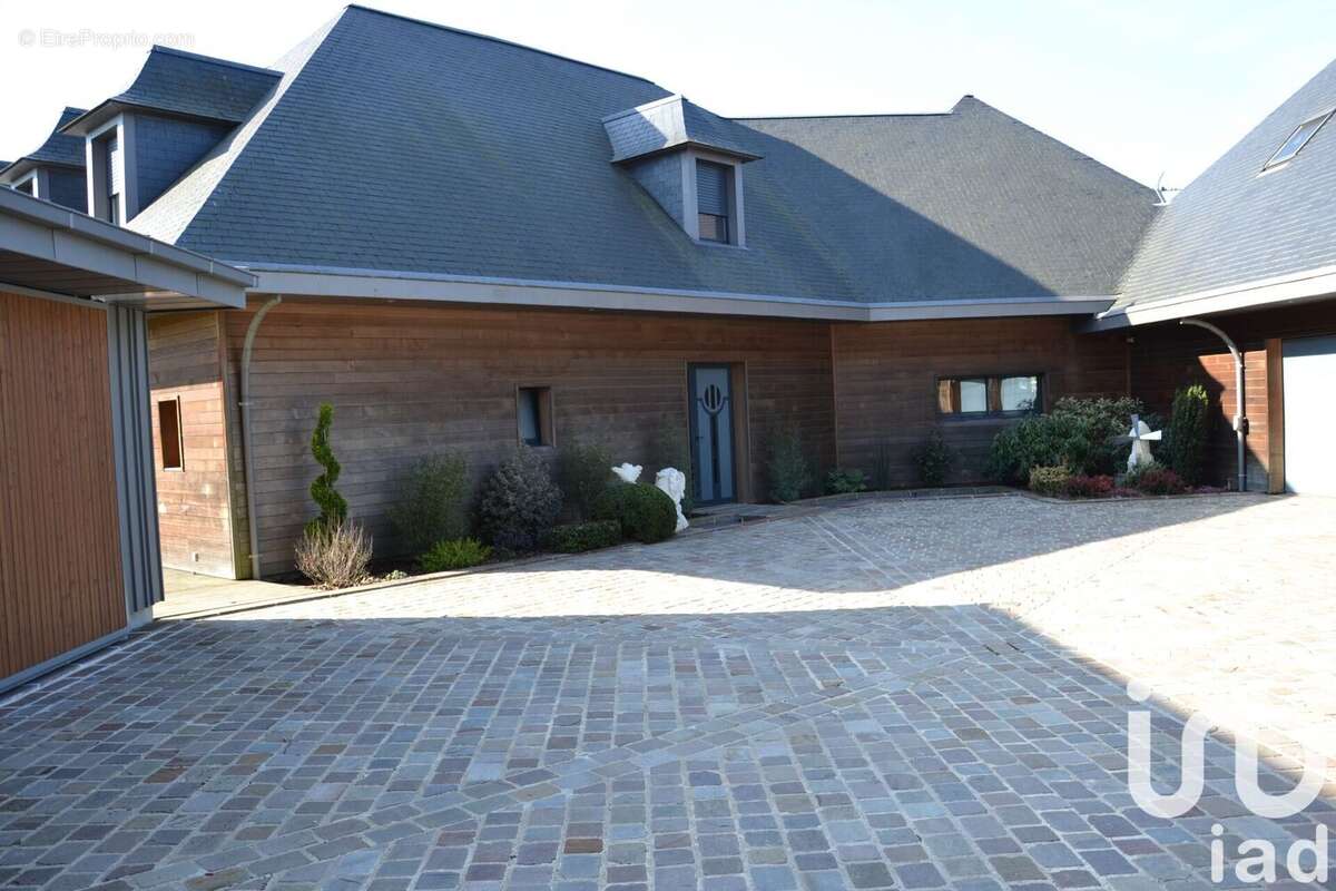 Photo 3 - Maison à VIEUVICQ