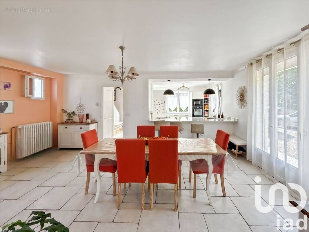 Photo 1 - Maison à DORMELLES