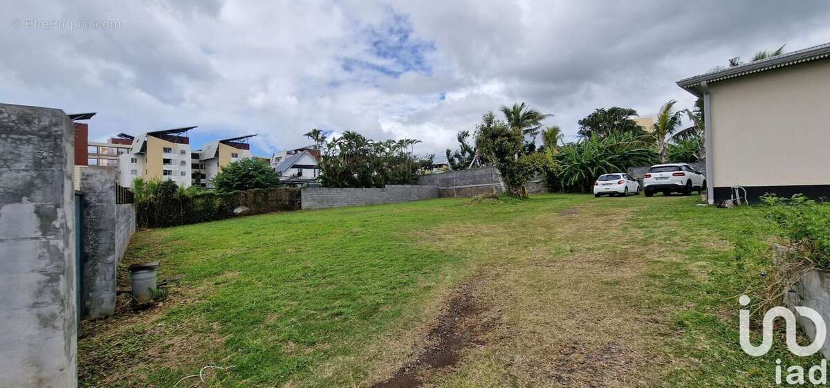 Photo 4 - Terrain à SAINT-BENOIT