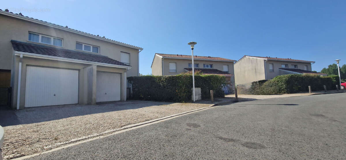 Maison à SAINT-GERVAIS