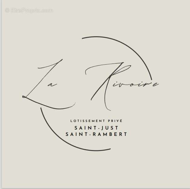 Terrain à SAINT-JUST-SAINT-RAMBERT