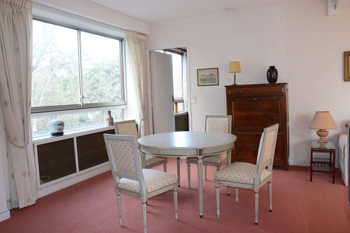 Appartement à LOUVECIENNES