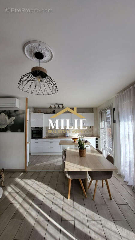 Appartement à MARSEILLE-3E