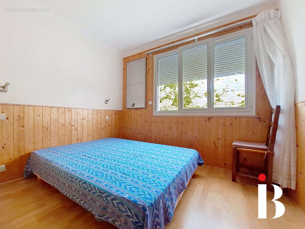 Maison à LA CHAPELLE-SUR-ERDRE