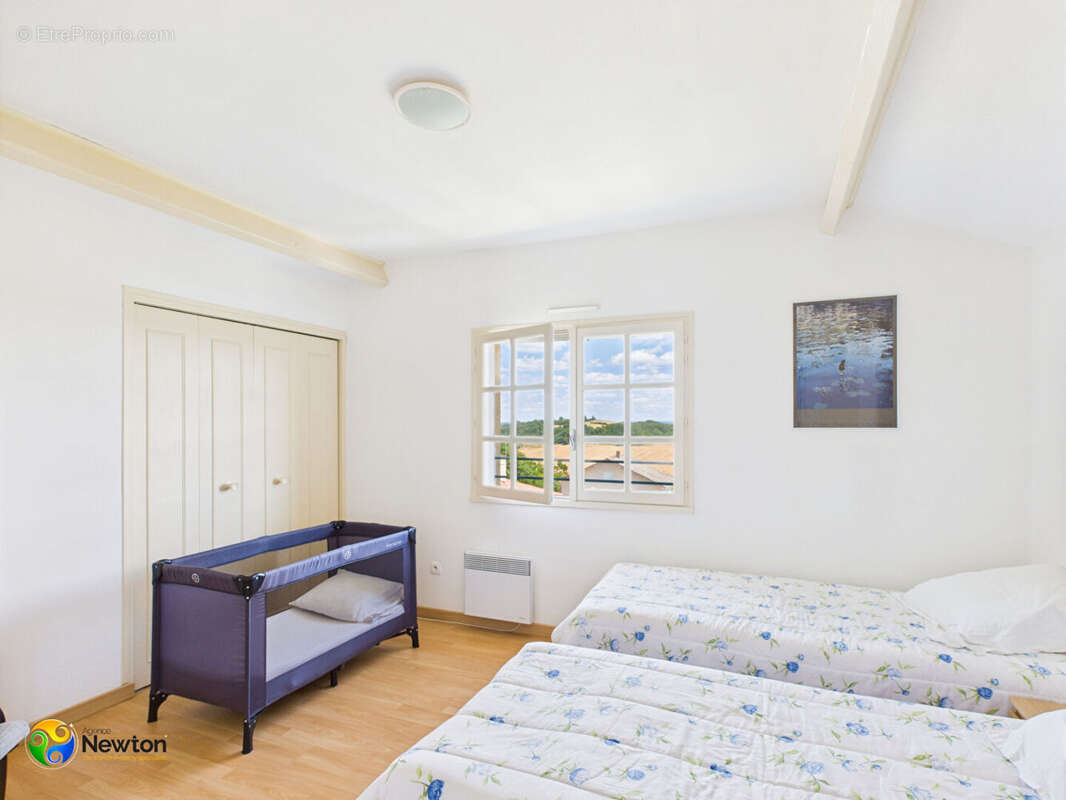 Maison à MONTPEZAT-DE-QUERCY