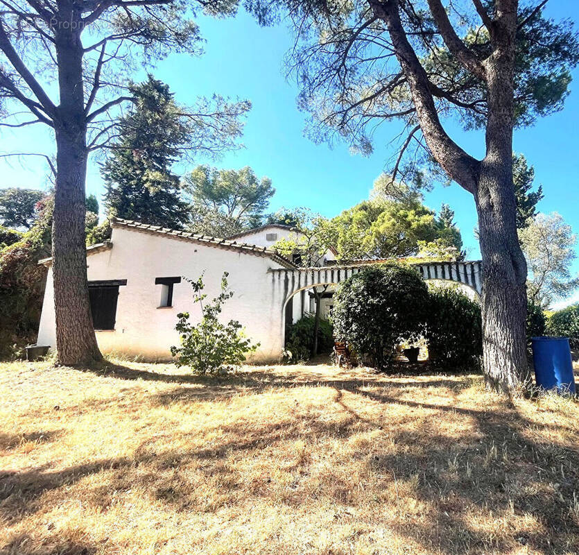 Maison à JONQUERETTES