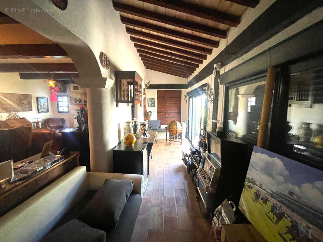 Maison à JONQUERETTES